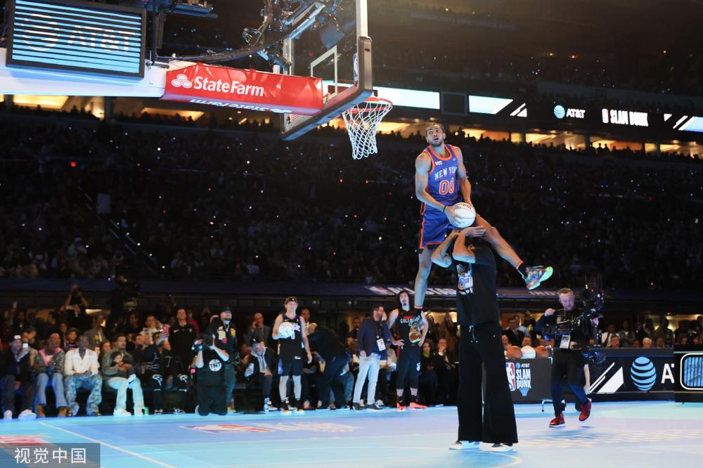 而是抱着明 而是抱着明