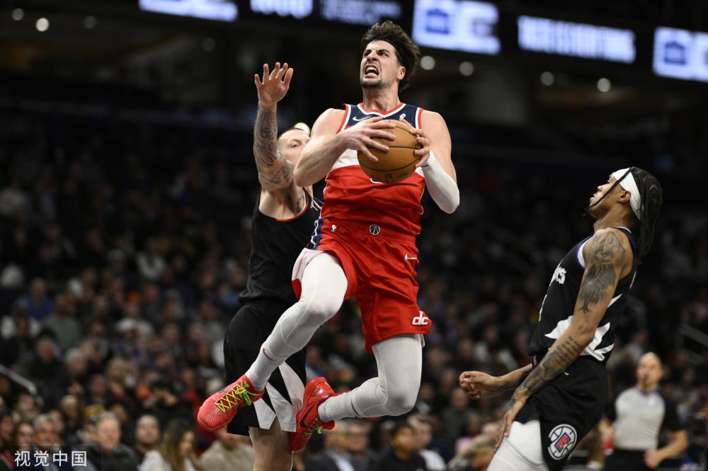 人通过训练 人通过训练